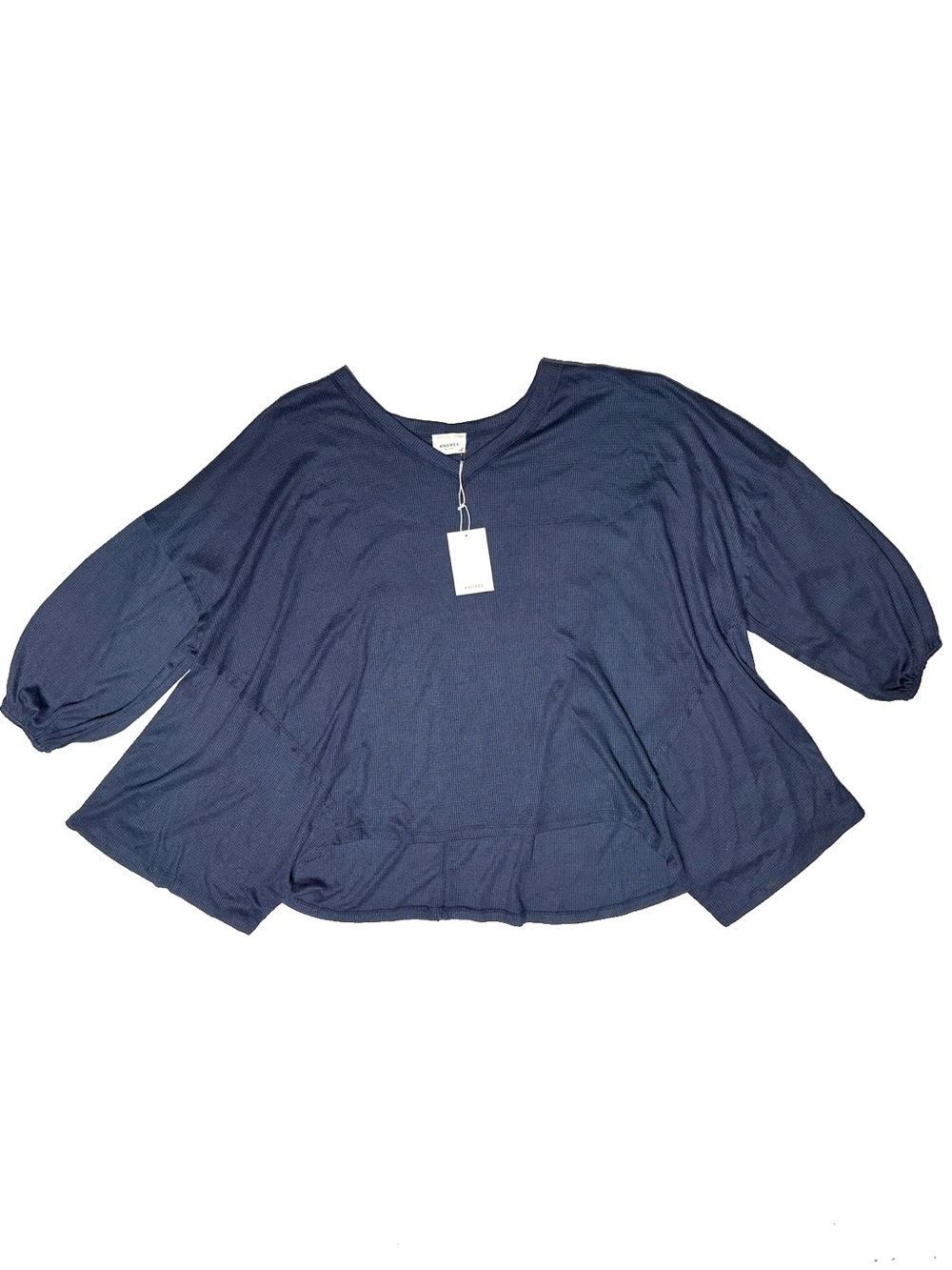 NWT Andree by Unit Waffle Knit Oversized Handkerchief Hem Cozy Relaxed Top 2X/3X